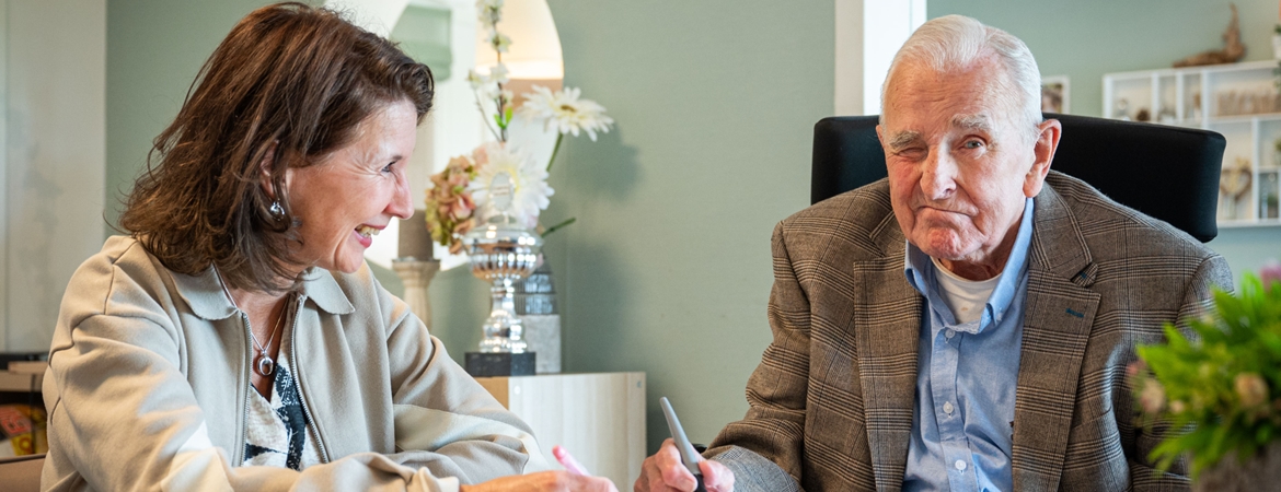 2024-6-6ltr-29-van-43