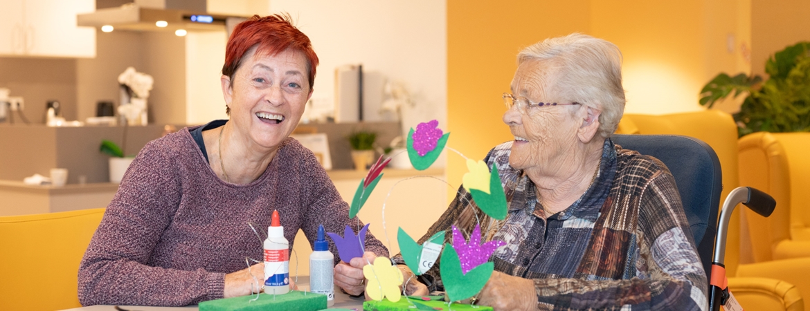 ltr-vrijwilligster-met-bewoonster-8