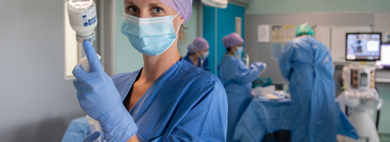 Operatieassistent oogchirurgie