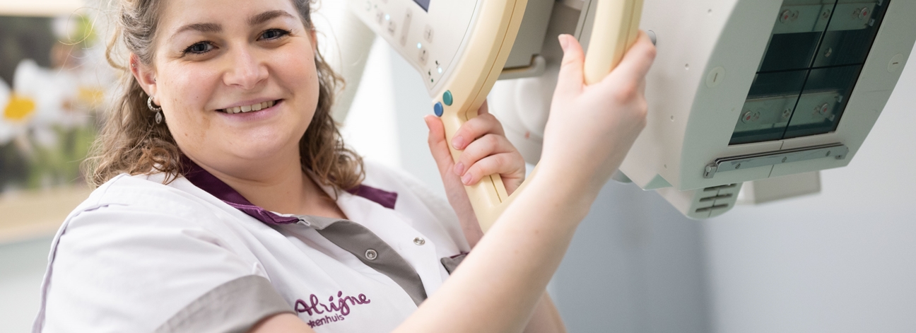 Student Medisch Beeldvormende en Radiotherapeutische Technieken (HBO-MBRT)