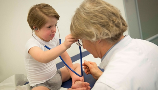 Michel Weijerman, Kinderarts